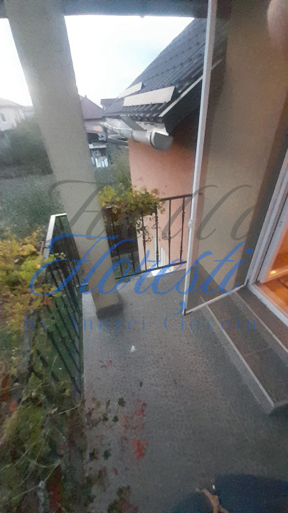 Casa individuala 7camere 140.80mp, garaj,463 mp teren zona Stadionului 