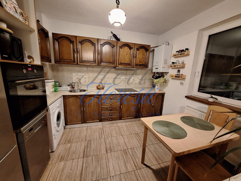 Apartament 3 camere 67mp + 77mp Gradina+ Parcare, Zona Tineretului