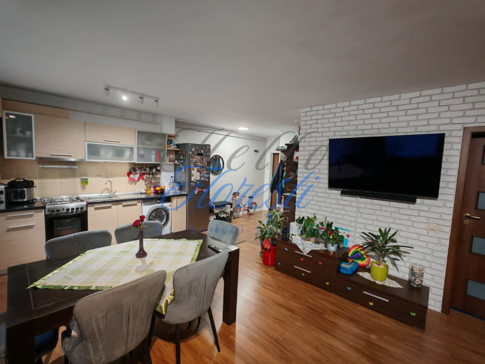 Apartament 3 camere , 64.2 mp ,Zona Terra, Floresti 