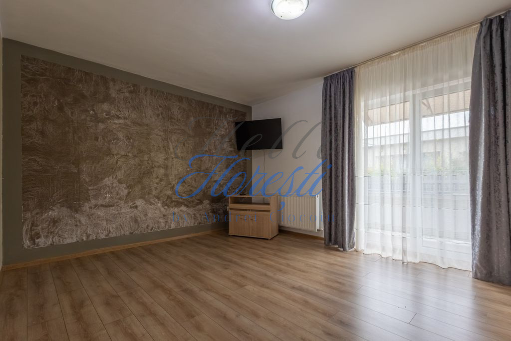 Apartament de vanzare, 55 mp, Floresti|Eroilor