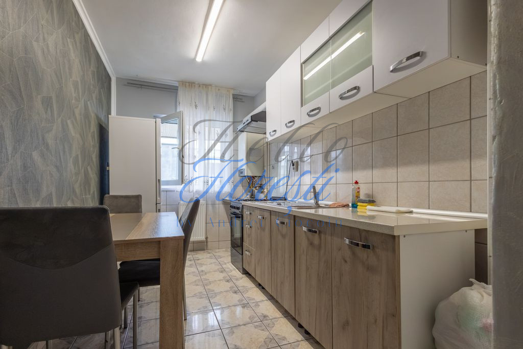 Apartament de vanzare, 55 mp, Floresti|Eroilor