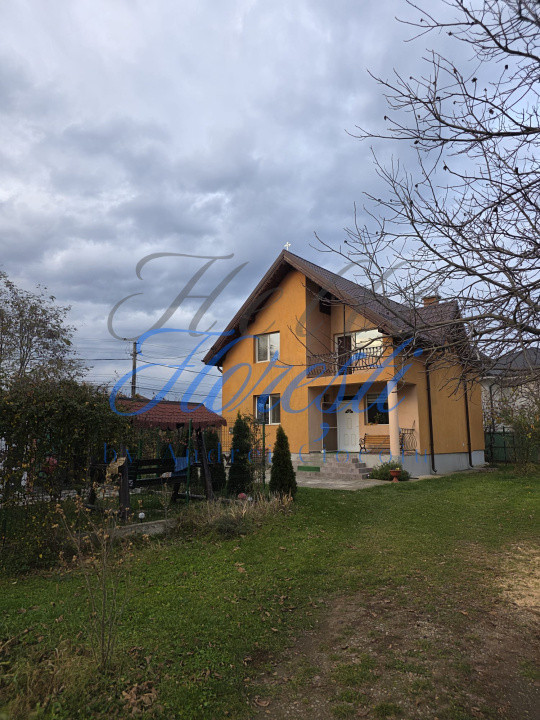 Casa individuala 4 camere, 2 bai, teren generos Gilau