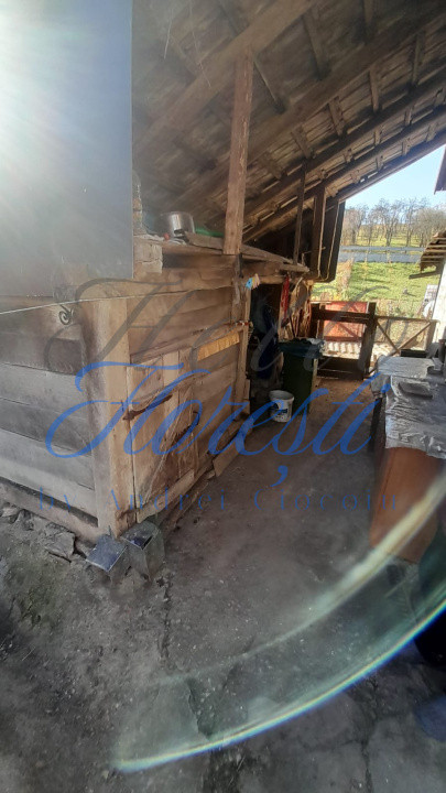 Casa individuala 4 camere 124 mp,4000 mp teren zona Cuzaplac 