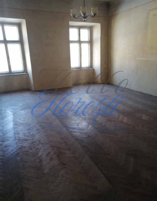 Apartament 2 camere 74 mp, monument istoric, UNICAT!