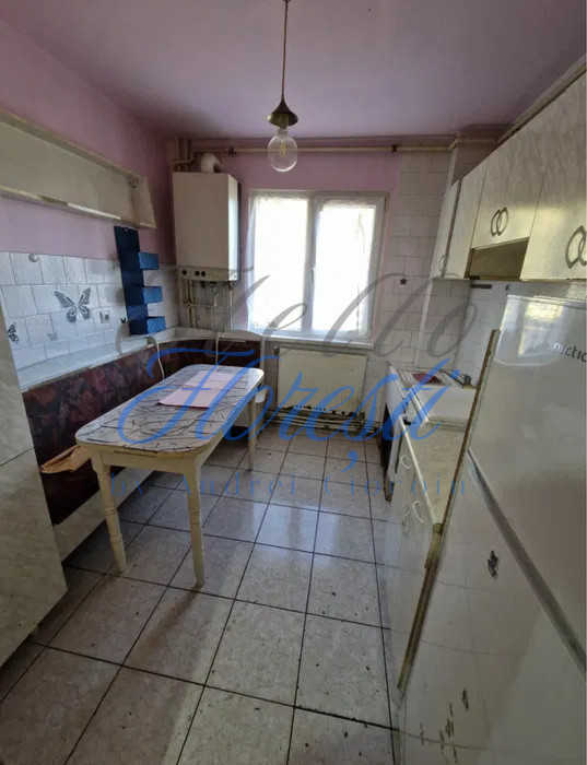 Apartament 4 camere, 69 mp , Zona Grigorescu Donath