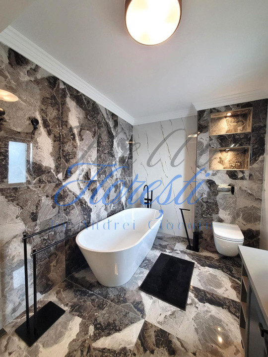 Casa ultrafinisata 4 camere, 2 bai, 140mp utili, 500 mp teren, view superb