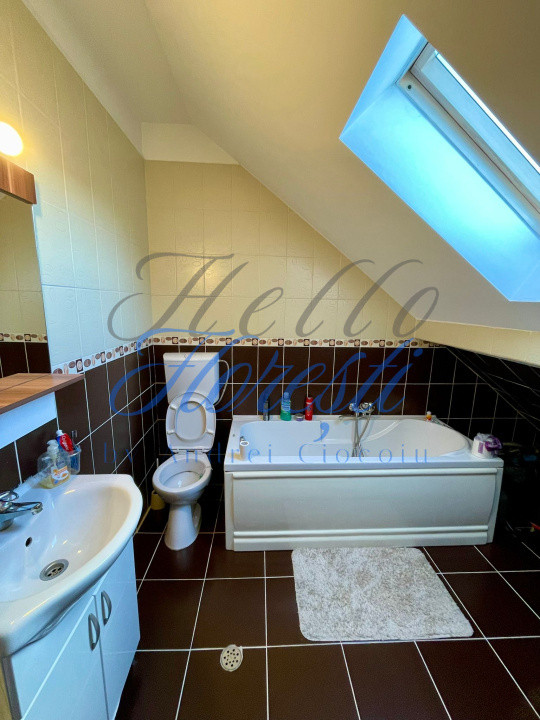 Apartament 3 camere + parcare, zona Campului , Cluj