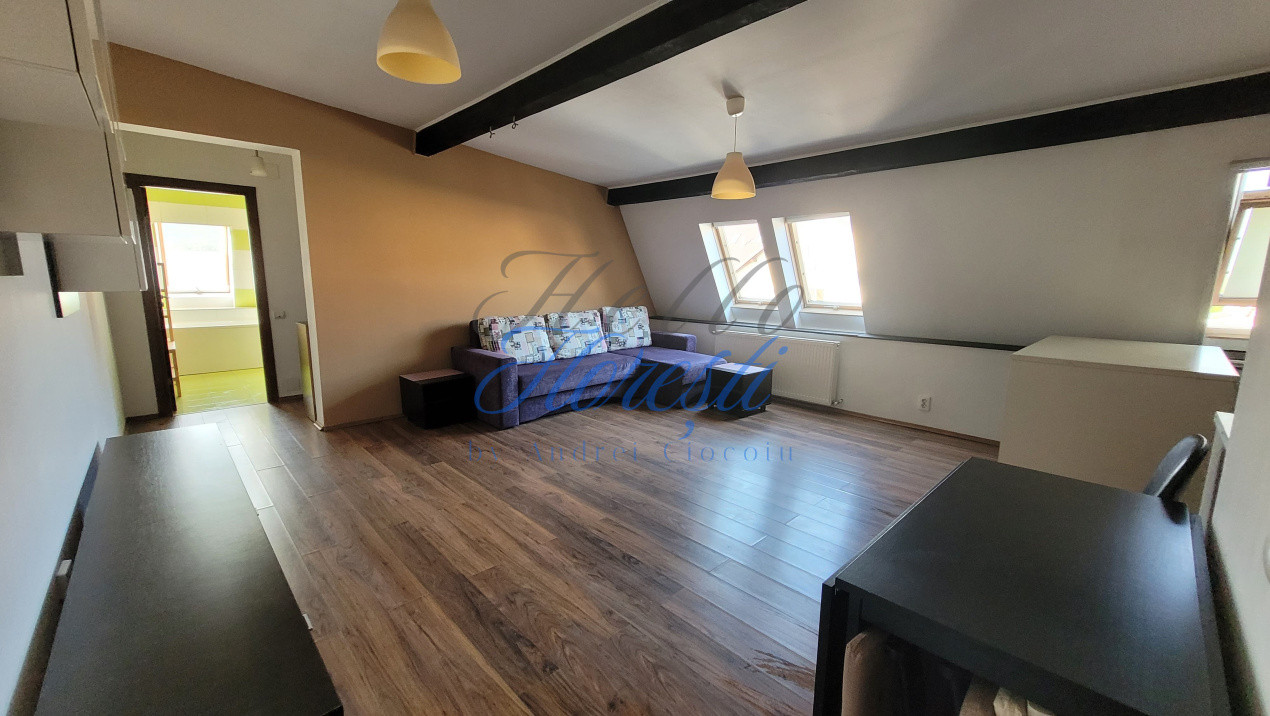 Mansarda inalta, 2 camere,54mp, parcare inclusa, Muzeul Apei, Floresti