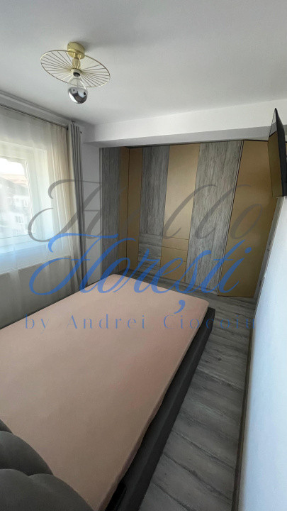 Apartament 3 camere 64 mp+ 2 parcari in Floresti zona Muzeul Apei
