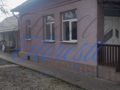 Casa 2 camere de inchiriat