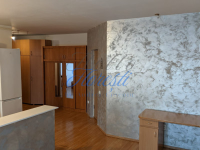 Apartament de vanzare, 2 camere, 56 mp, Floresti|Florilor