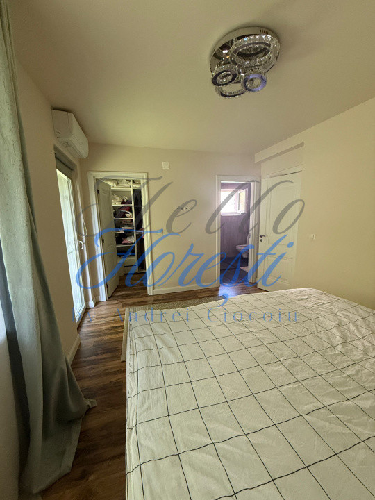 Casa însiruita, 5 camere, 160 mp, zona Teilor 