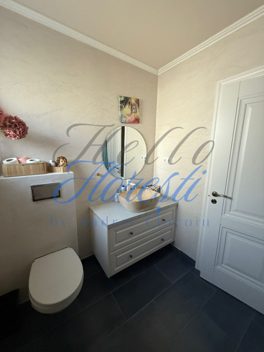 Casa însiruita, 5 camere, 160 mp, zona Teilor 