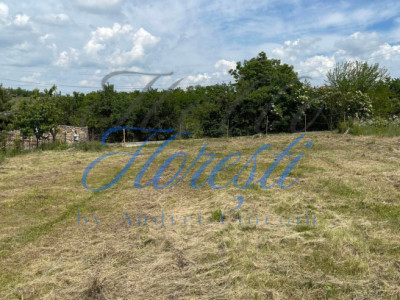 Teren intravilan 1763mp, drum asfaltat, utilitati, Jucu de Sus!