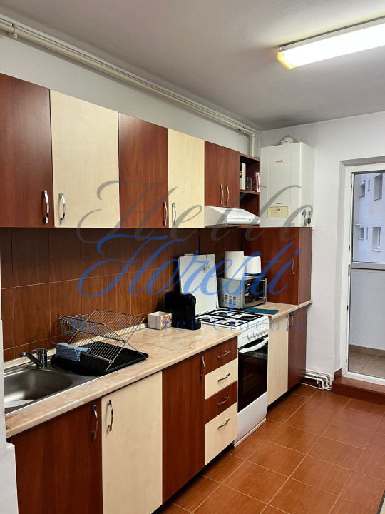 Închiriere apartament 2 camere ,50 mp , zona Manastur , Cluj