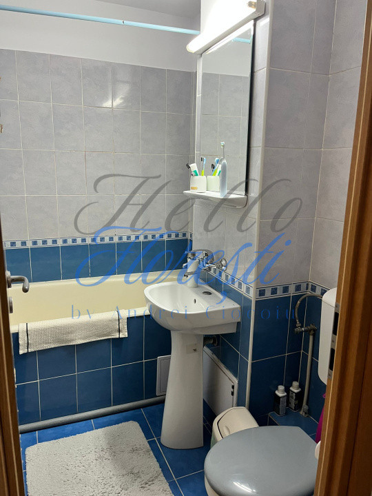 Închiriere apartament 2 camere ,50 mp , zona Manastur , Cluj