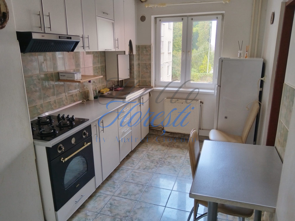 Apartament 3 camere 72 mp in Cluj zona Manastur