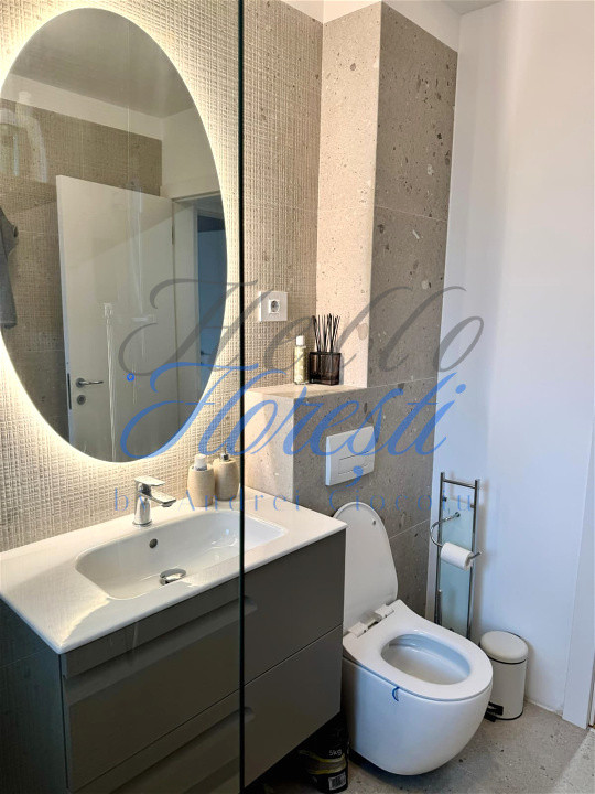 Apartament modern 2 camere, zona primăriei, Florești