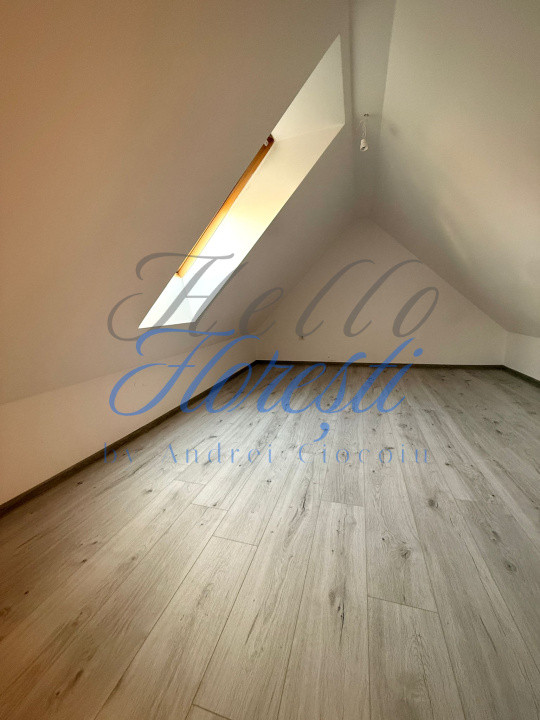 Apartament 3 camere pe două niveluri + pod, balcon, terasă & parcare