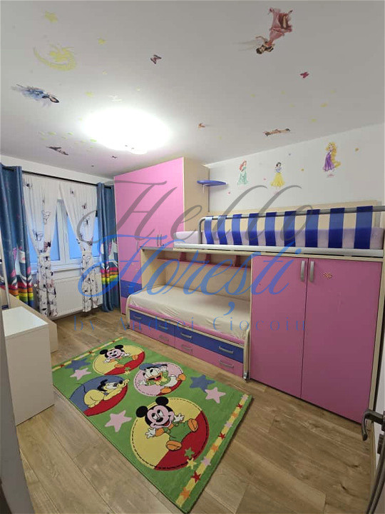 Apartament 3 camere, 2 băi & balcon, Teilor