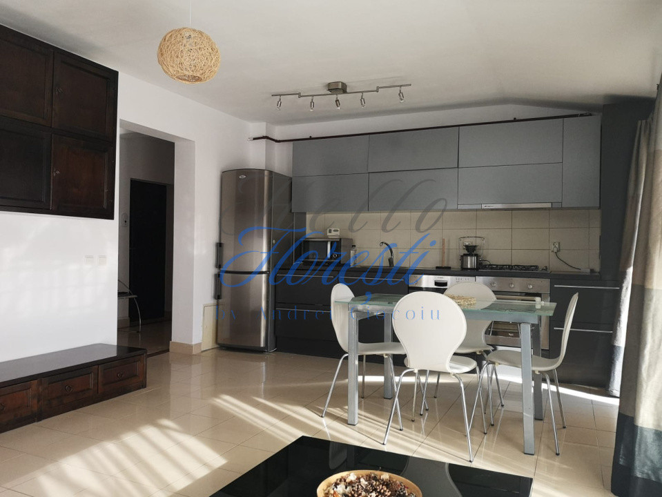 Apartament 2 camere, 3 balcoane + parcare, Eroilor - Ocupabil imediat!