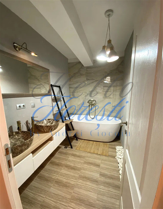 Apartament 3 camere + parcare, zona Teilor, Florești