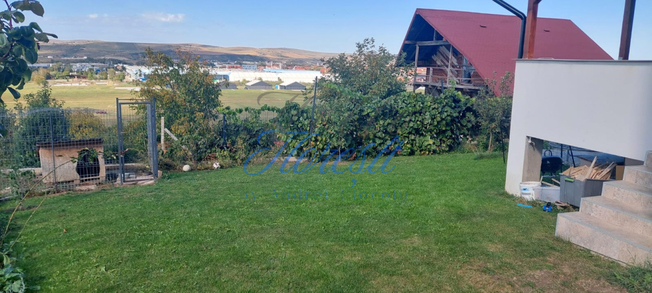 Casa individuala cu 5 camere, in Dezmir | Cluj