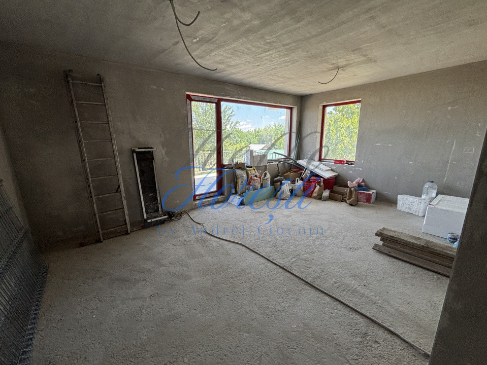 Casa cu 6 camere in sat Gheorgheni 