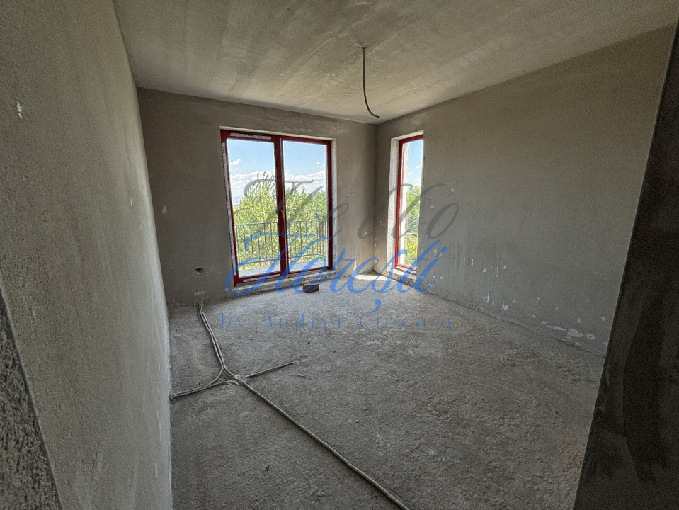 Casa cu 6 camere in sat Gheorgheni 