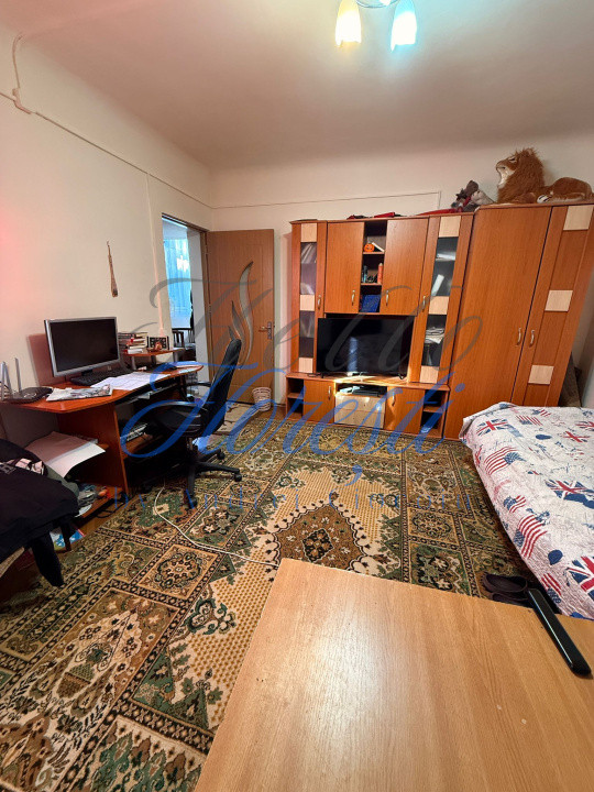 Casa individuala 5camere 94 mp, garaj20mp,3000 mp teren zona Maramuresului 