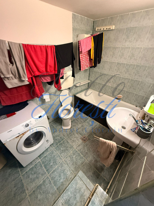 Casa individuala 5camere 94 mp, garaj20mp,3000 mp teren zona Maramuresului 