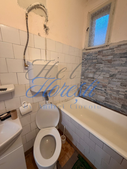 Casa individuala 5camere 94 mp, garaj20mp,3000 mp teren zona Maramuresului 