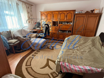 Casa individuala 5camere 94 mp, garaj20mp,3000 mp teren zona Maramuresului 