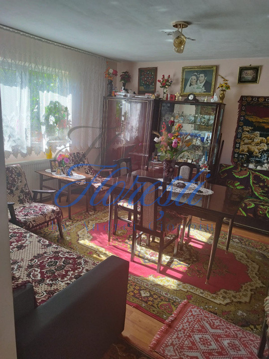 Casa individuala , cu 477 mp Dambu Rotund , Cluj