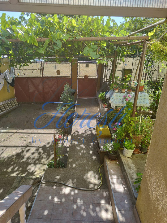 Casa individuala , cu 477 mp Dambu Rotund , Cluj