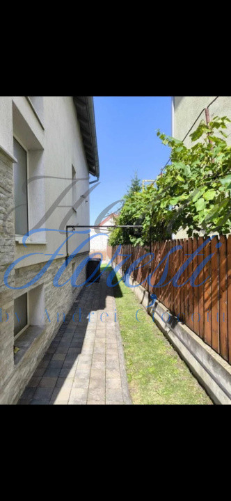 Vila 7 camere , 330 MP, Zona Andrei Muresanu , Cluj