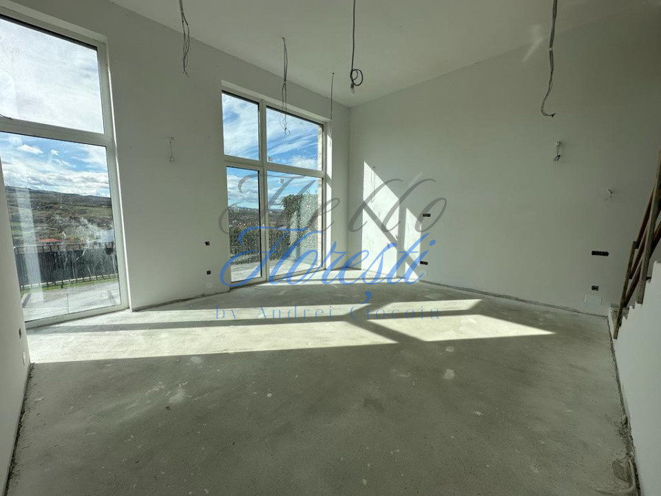 Casa tip duplex 5 camere, 224 MP+2 Parcari, Zona Borhanci, Cluj