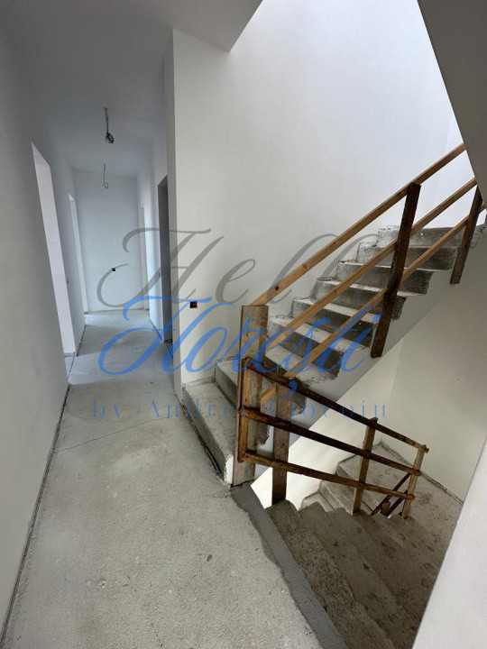 Casa tip duplex 5 camere, 224 MP+2 Parcari, Zona Borhanci, Cluj