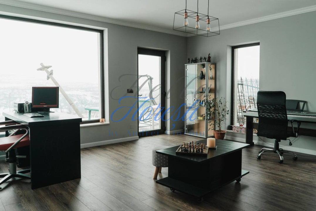 Vila 4 camere zona Damul-Rotund