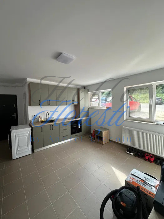 Apartament 1 camera in zona Vivo