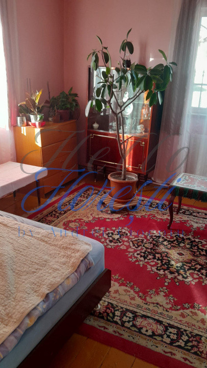 Casa 3 camere 120 mp front la 2 strazi cu gradina 583 mp zona Avram Iancu