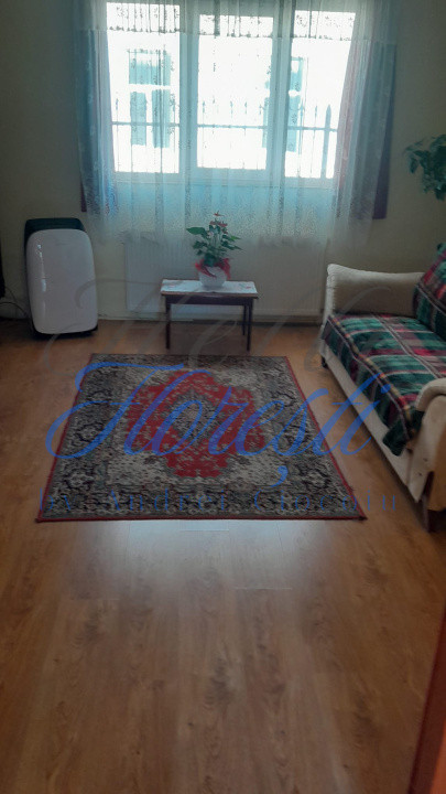 Casa 3 camere 120 mp front la 2 strazi cu gradina 583 mp zona Avram Iancu