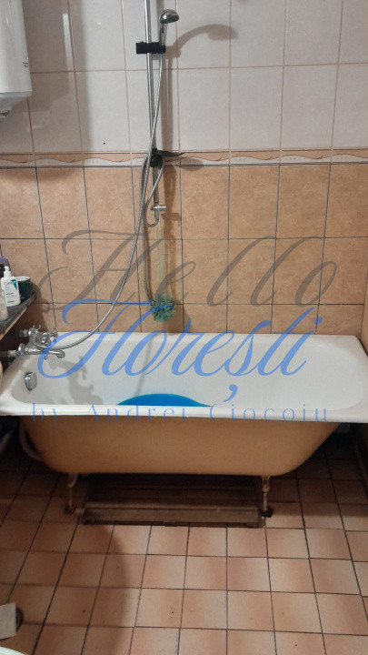 Casa 3 camere 120 mp front la 2 strazi cu gradina 583 mp zona Avram Iancu