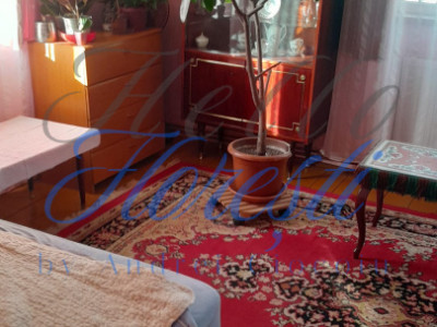 Casa 3 camere 120 mp front la 2 strazi cu gradina 583 mp zona Avram Iancu