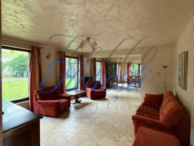 Casa individuala , 6 camere , 310 MP, Zona Faget , Cluj