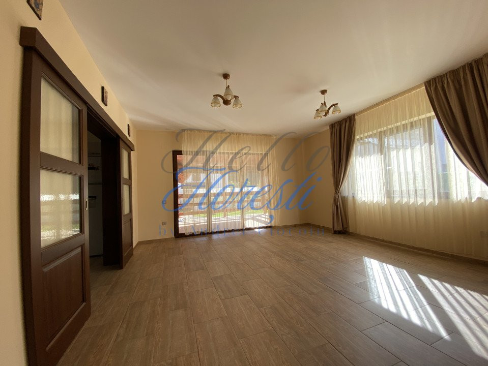 Casa cu o anexa, zona Tautiului