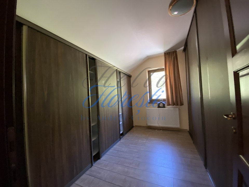 Casa cu o anexa, zona Tautiului