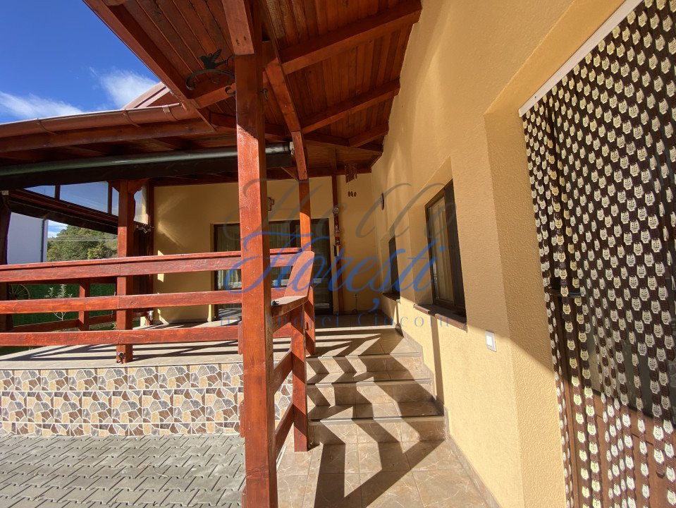 Casa cu o anexa, zona Tautiului