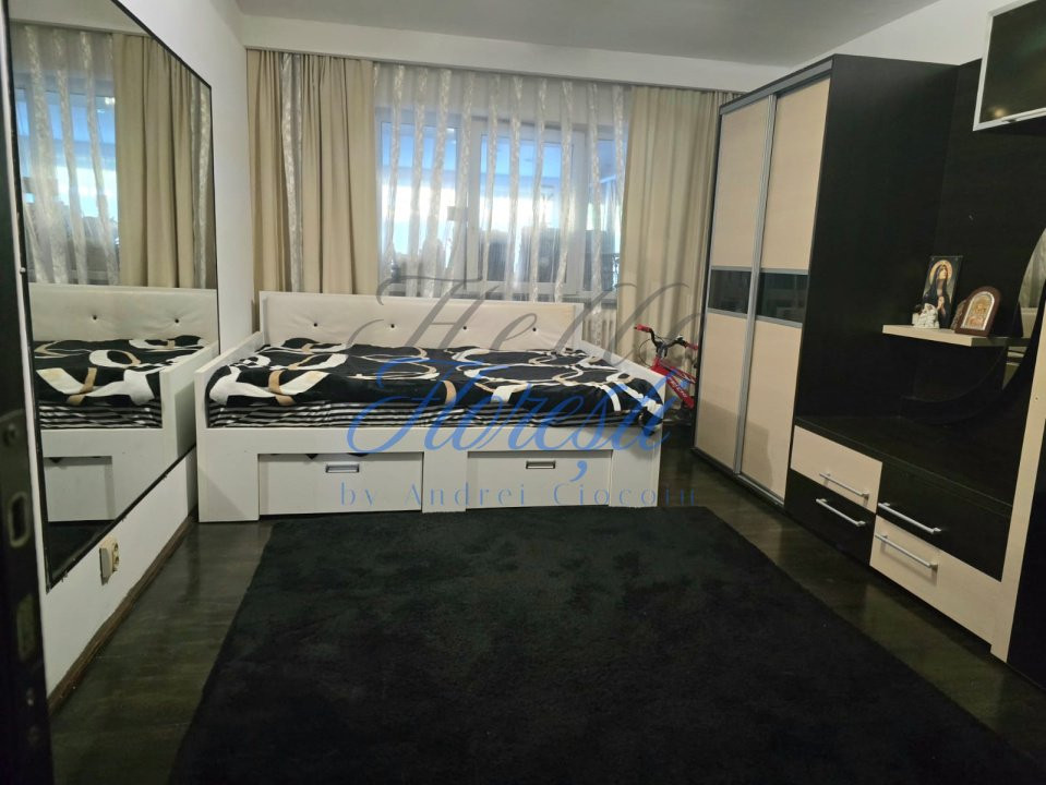 Apartament de 3 camere, 65 mp, garaj langa bloc, zona Manastur