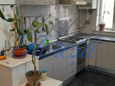 Apartament 3 camere 78mp, Zona Manastur